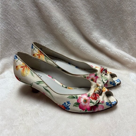 Impo Shoes - Impo Floral Peep-Toe Heels - Cream and Multicolor